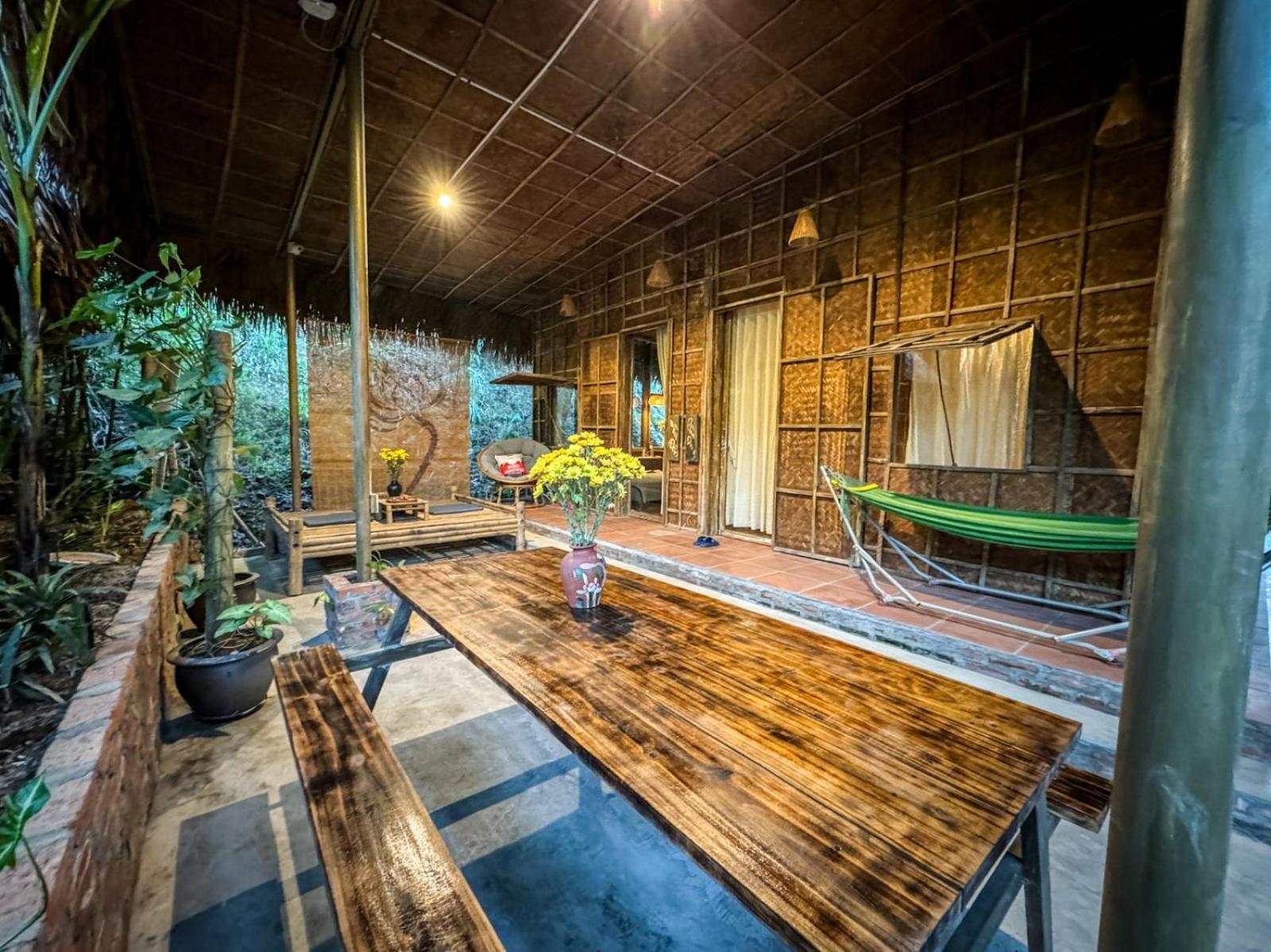 Dinh Gia Trang - Homestay & Coffee The Ruong Esterno foto
