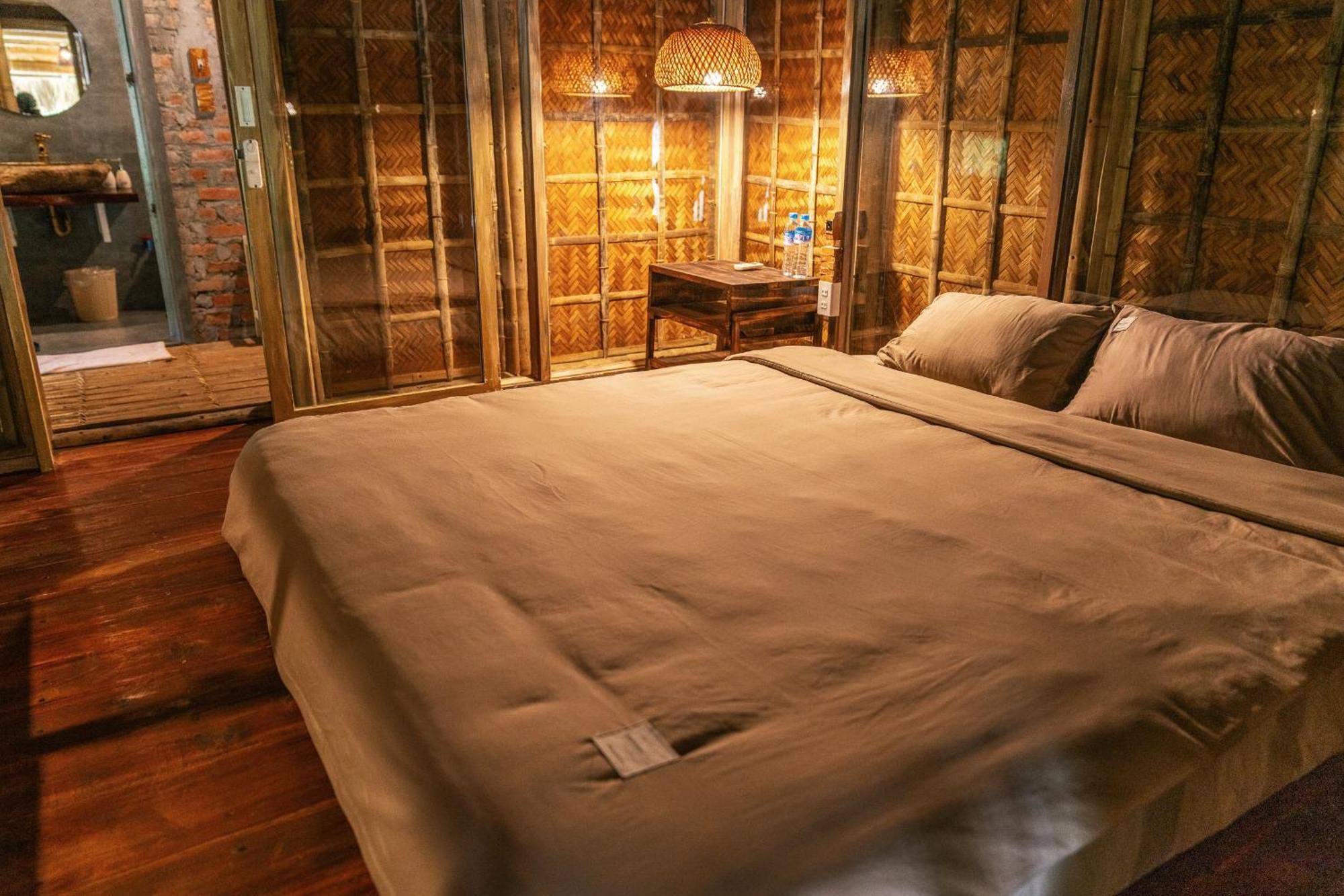 Dinh Gia Trang - Homestay & Coffee The Ruong Esterno foto