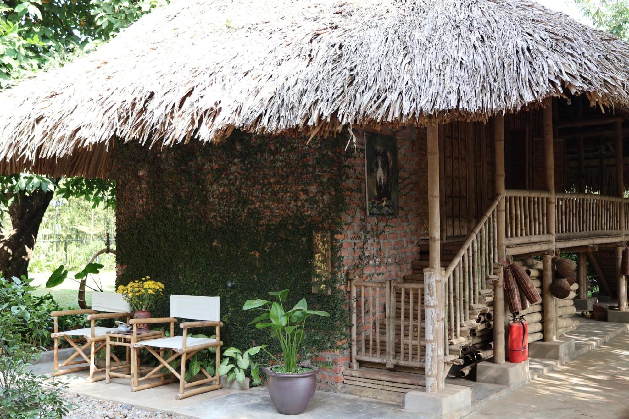Dinh Gia Trang - Homestay & Coffee The Ruong Esterno foto
