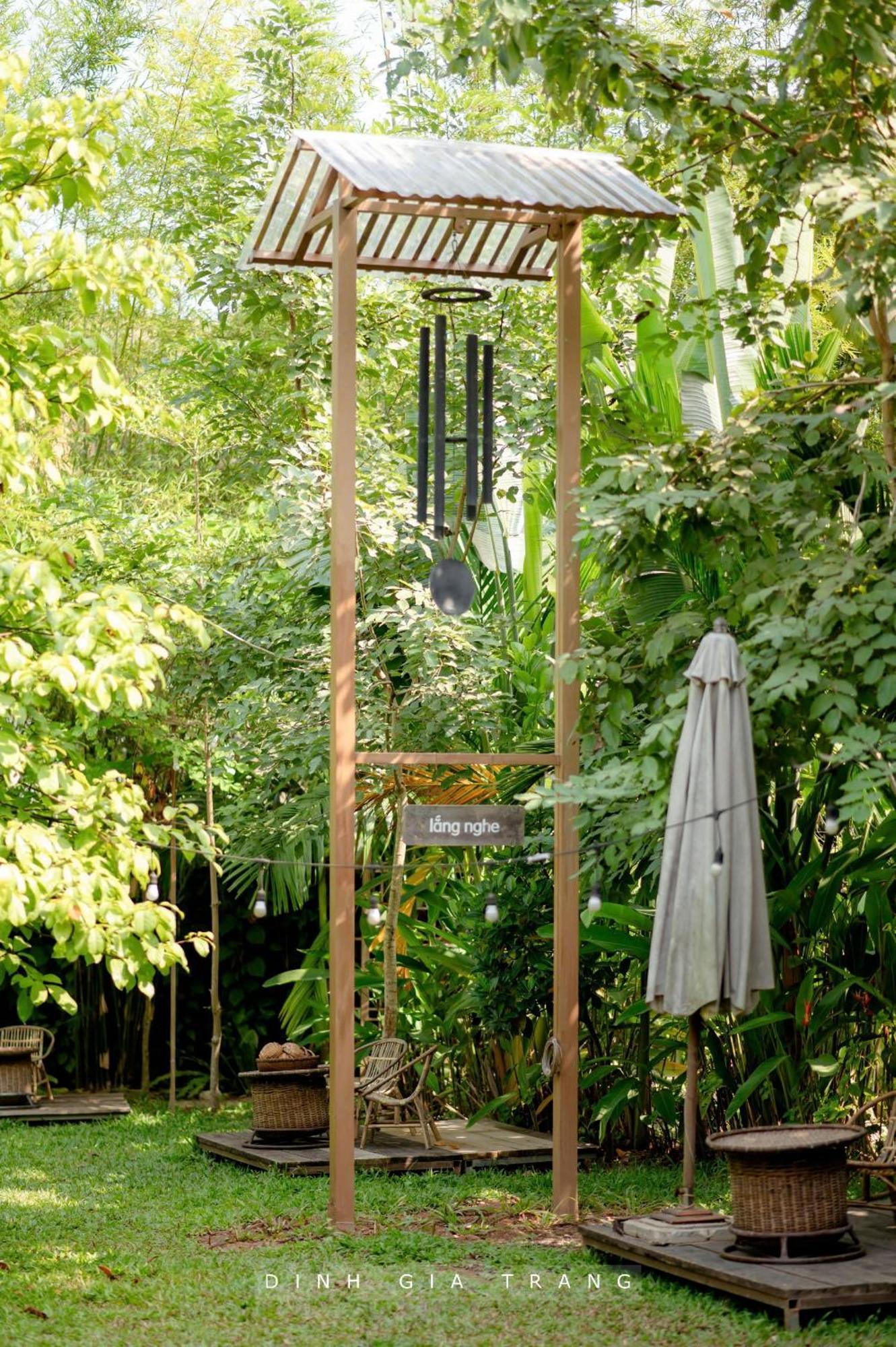 Dinh Gia Trang - Homestay & Coffee The Ruong Esterno foto