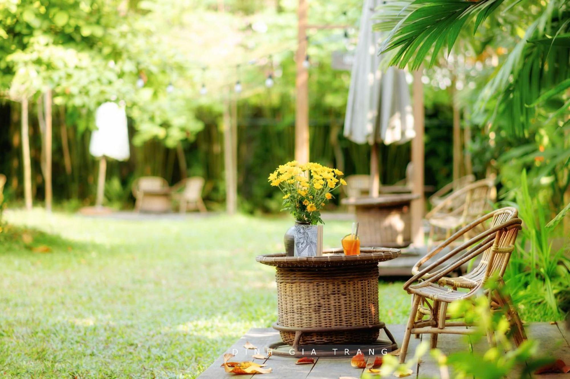 Dinh Gia Trang - Homestay & Coffee The Ruong Esterno foto