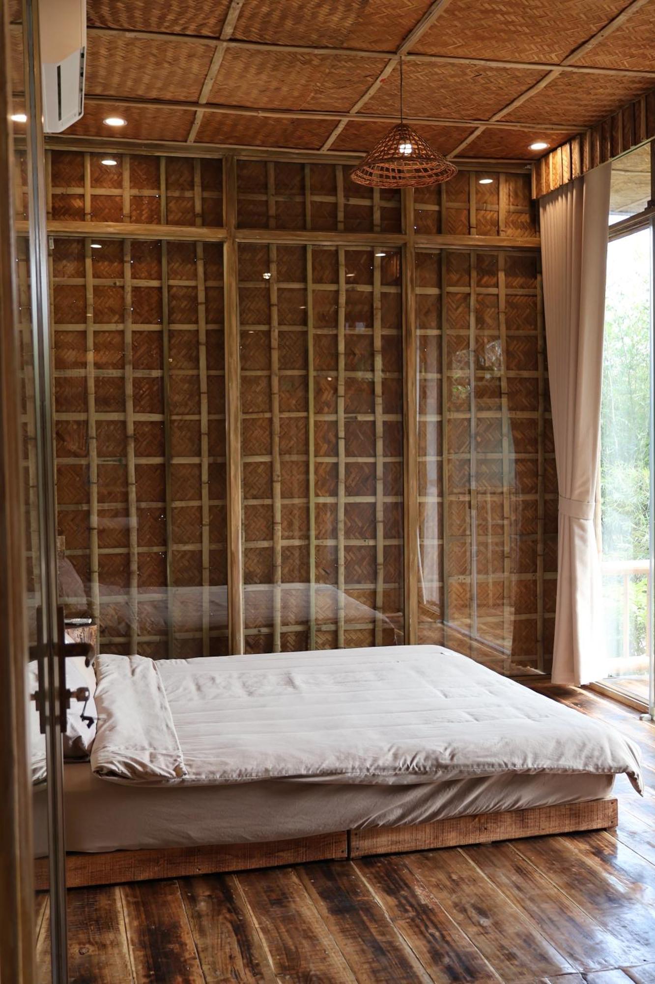 Dinh Gia Trang - Homestay & Coffee The Ruong Esterno foto