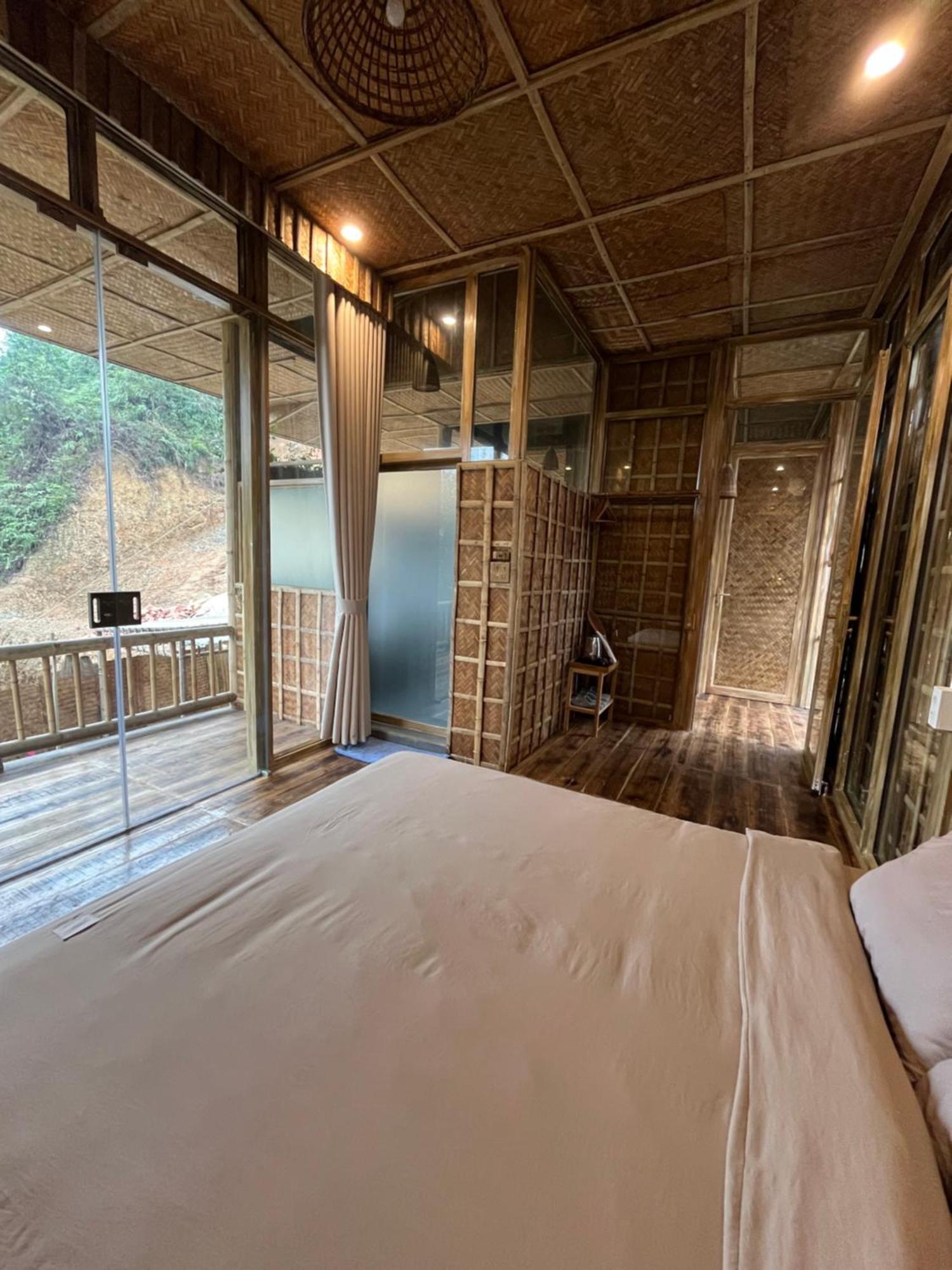 Dinh Gia Trang - Homestay & Coffee The Ruong Esterno foto